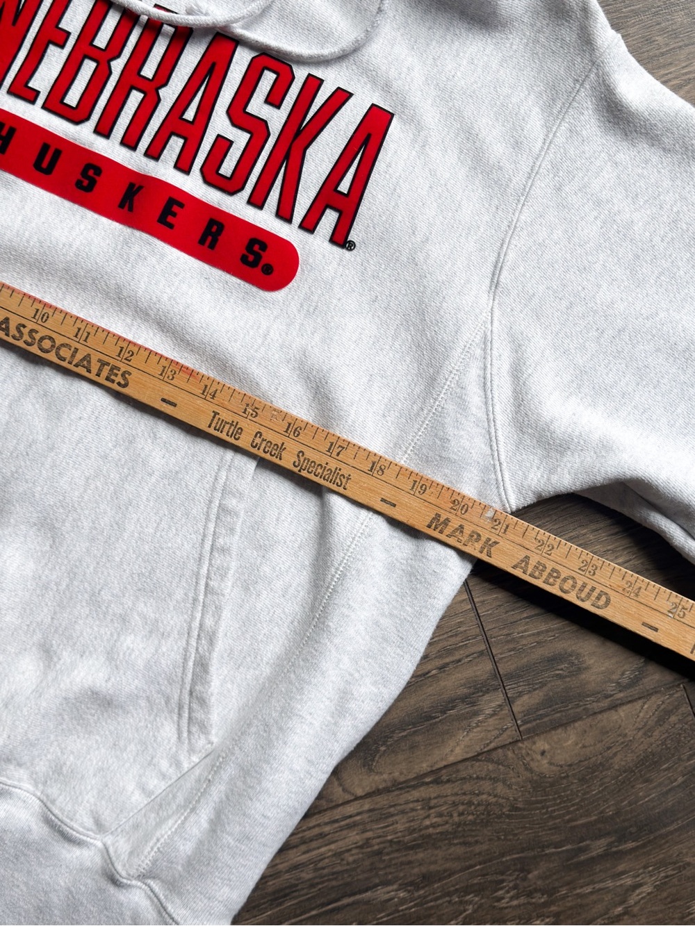 Champion Reverse Weave Nebraska Cornhuskers Men’s Small Hoodie Gray Pullover - Picture 6 of 9
